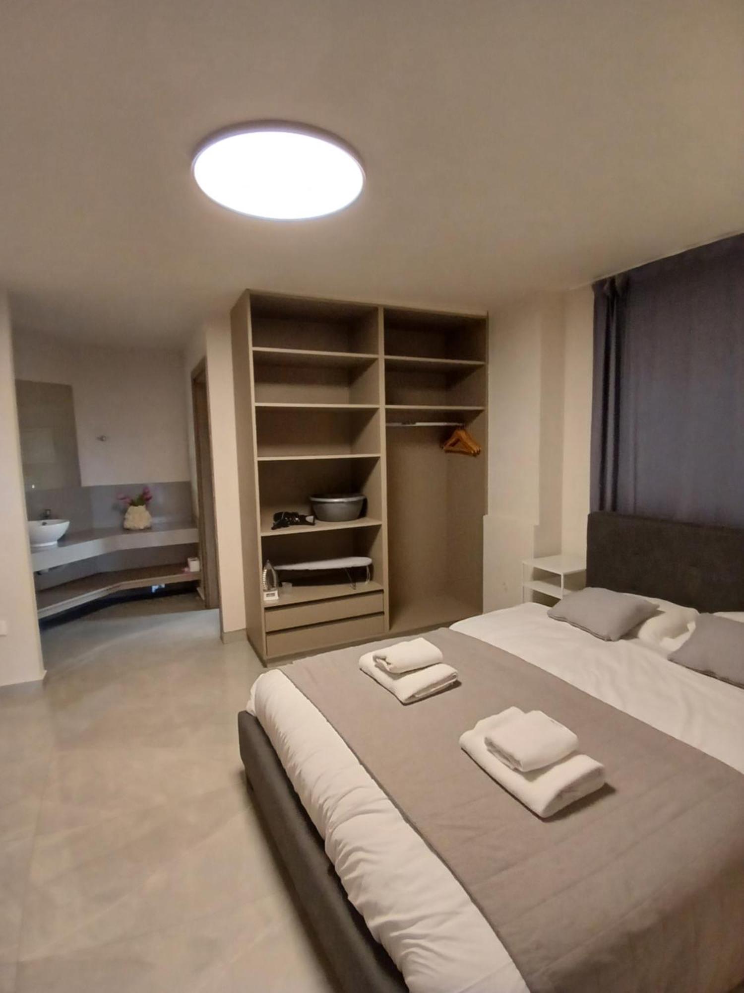 Georgiana Suites ลาร์นาคา ห้อง รูปภาพ