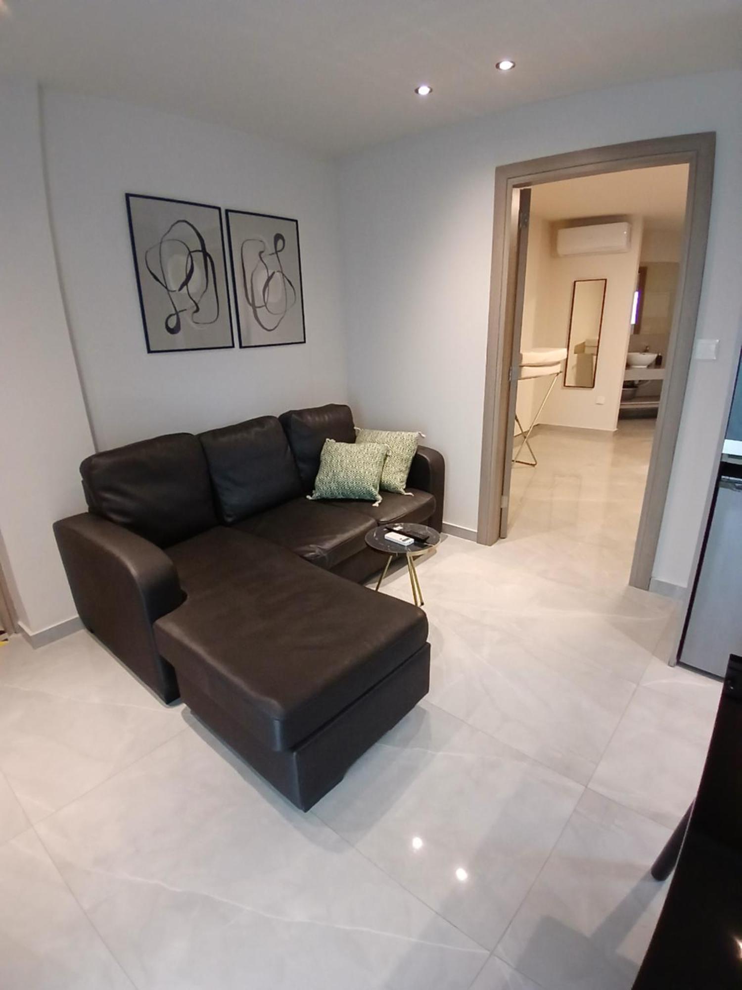 Georgiana Suites ลาร์นาคา ห้อง รูปภาพ